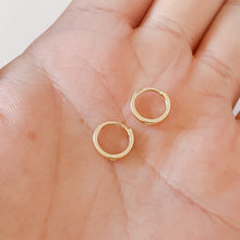 Load image into Gallery viewer, 14k Solid Gold Mini Hoops