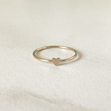 Load image into Gallery viewer, Dainty Heart Ring