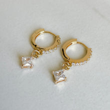 Load image into Gallery viewer, Sera Diamond Huggie Earrings